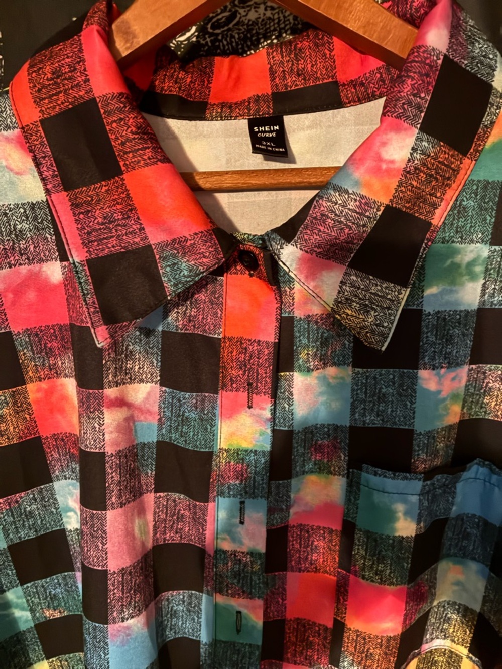 Button-Up Shirt - Picture 5 of 7